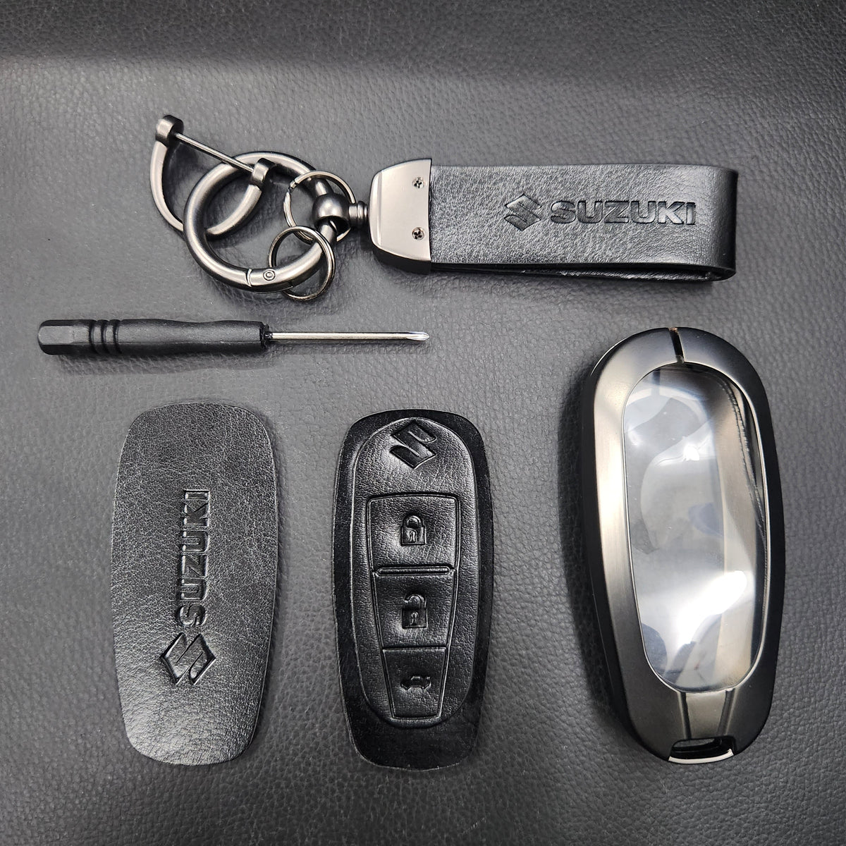 Suzuki 3 Button Key (Ciaz, Baleno, Brezza, S Cross, Ignis) Luxury Metal Alloy Leather Keycase with Holder & Rope Chain